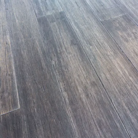 Bambou Massif Verni Strong Vieilli Gris Dark - Accueil - Over Parquet