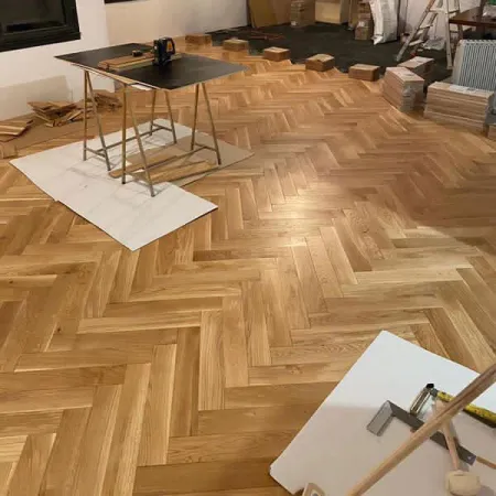 Bâton Rompu Chêne Massif Verni Brossé Mat - Accueil - Over Parquet