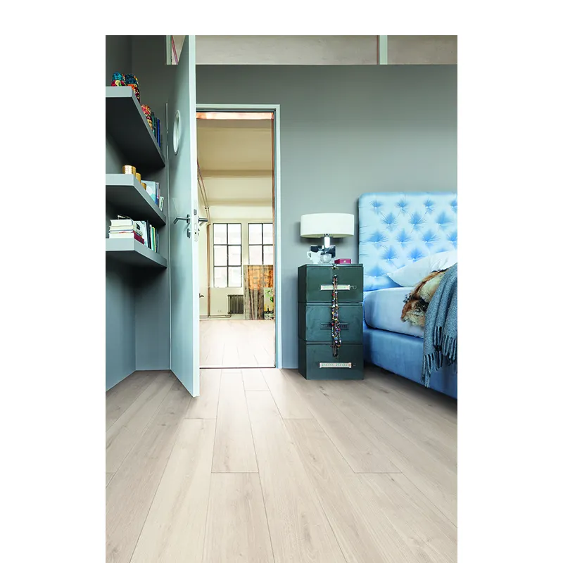 Chêne Massif Huilé Brossé Rustique Mont Blanc - Lot de 12,096 m² - Accueil - Over Parquet Chêne Massif Huilé Brossé Rustique Mont Blanc - Lot de 12,096 m² - Accueil - Over Parquet