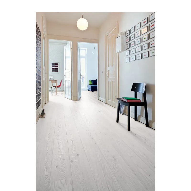 Chêne Massif Huilé Rustique Brossé Blanc Meringue 120x15mm certifié fsc 100 % - Accueil - Over Parquet Chêne Massif Huilé Rustique Brossé Blanc Meringue 120x15mm certifié fsc 100 % - Accueil - Over Parquet