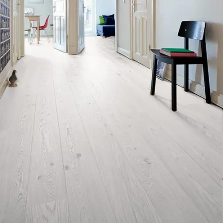 Chêne Massif Huilé Rustique Brossé Blanc Meringue 120x15mm certifié fsc 100 % - Accueil - Over Parquet