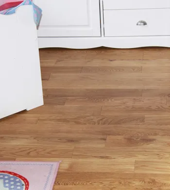 Parquet Massif Chêne Verni - Over Parquet