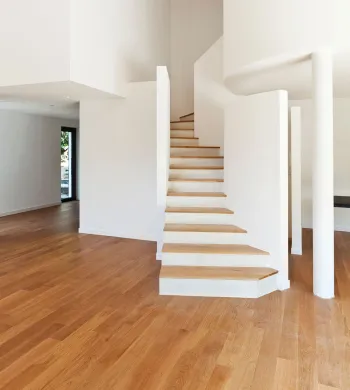 Parquet Massif Chêne Verni - Over Parquet