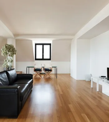 Parquet Massif Chêne Verni - Over Parquet
