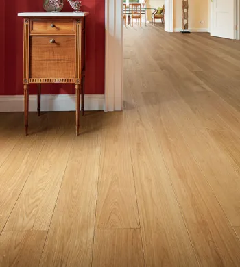 Parquet Massif Chêne Verni - Over Parquet