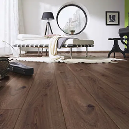 Sol Stratifié Chêne Prestige Foncé - Collection Milan - Over Parquet