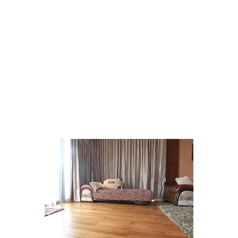 Teck Massif Verni Royal Foncé - Accueil - Over Parquet Teck Massif Verni Royal Foncé - Accueil - Over Parquet