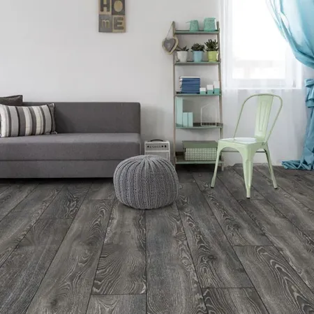 Sol Stratifié Chêne Highland Noir - Accueil - Over Parquet