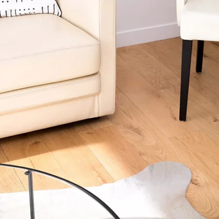 Chêne Massif Verni Brossé Rustique Whishyl - 160mm x 14mm x 900mm - Parquet Massif Chêne Verni - Over Parquet