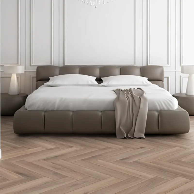 Sol Stratifié Bâton Rompu Chêne Metz - 665mm x 133mm x 8mm - Collection Vieux Paris - Over Parquet Sol Stratifié Bâton Rompu Chêne Metz - 665mm x 133mm x 8mm - Collection Vieux Paris - Over Parquet