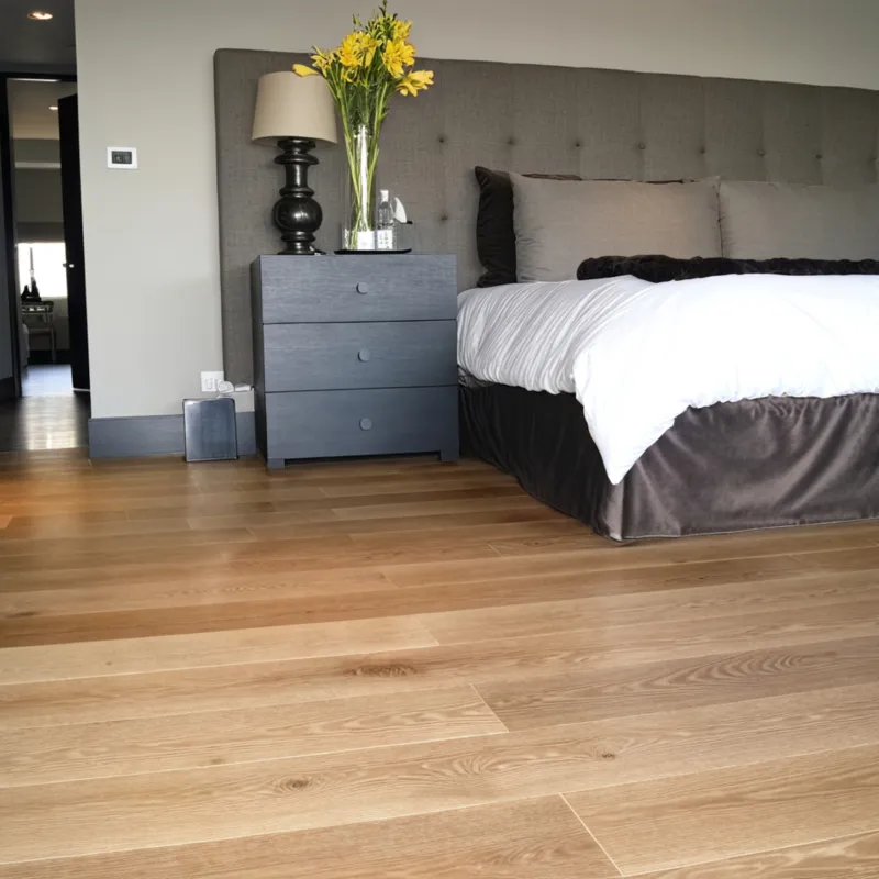 Chêne Contrecollé Rustique Verni Brossé Cérusé Cardiff - 150mm x 14mm - Parquet Flottant Chêne Verni - Over Parquet