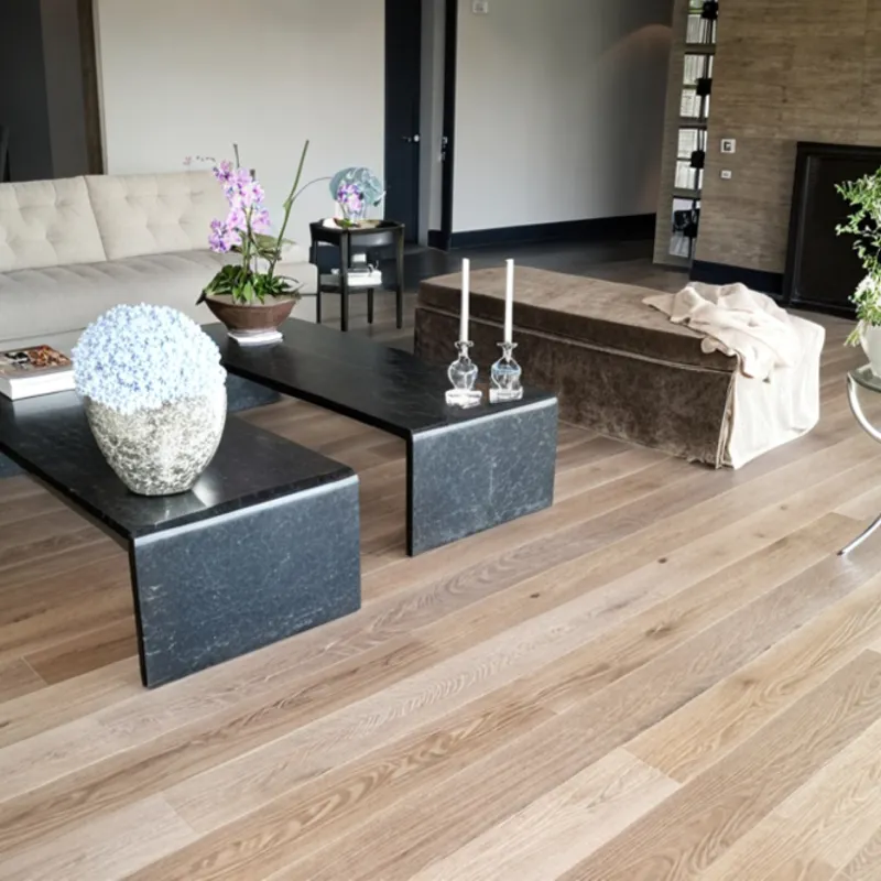 Parquet Chêne Massif Huilé Brossé Rustique Madagascar - 120mm x 15mm - Parquet Massif Chêne Huilé - Over Parquet Parquet Chêne Massif Huilé Brossé Rustique Madagascar - 120mm x 15mm - Parquet Massif Chêne Huilé - Over Parquet