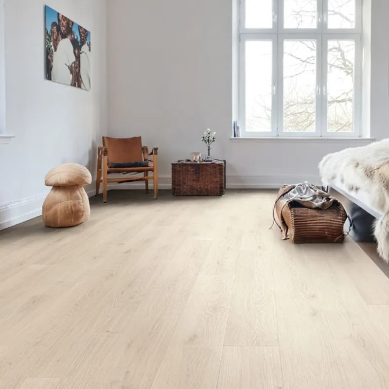 Sol Stratifié Chêne Savona Blanc Planches Larges à l'ancienne Soft Mat - 193mm x 7mm - Lot de 44,40m² - Lots de fin de série - Over Parquet Sol Stratifié Chêne Savona Blanc Planches Larges à l'ancienne Soft Mat - 193mm x 7mm - Lot de 44,40m² - Lots de fin de série - Over Parquet