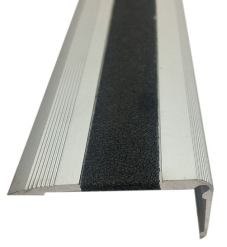 nez de marche alu argente + bande noire 113*52*30 (21680) - Accueil - Over Parquet