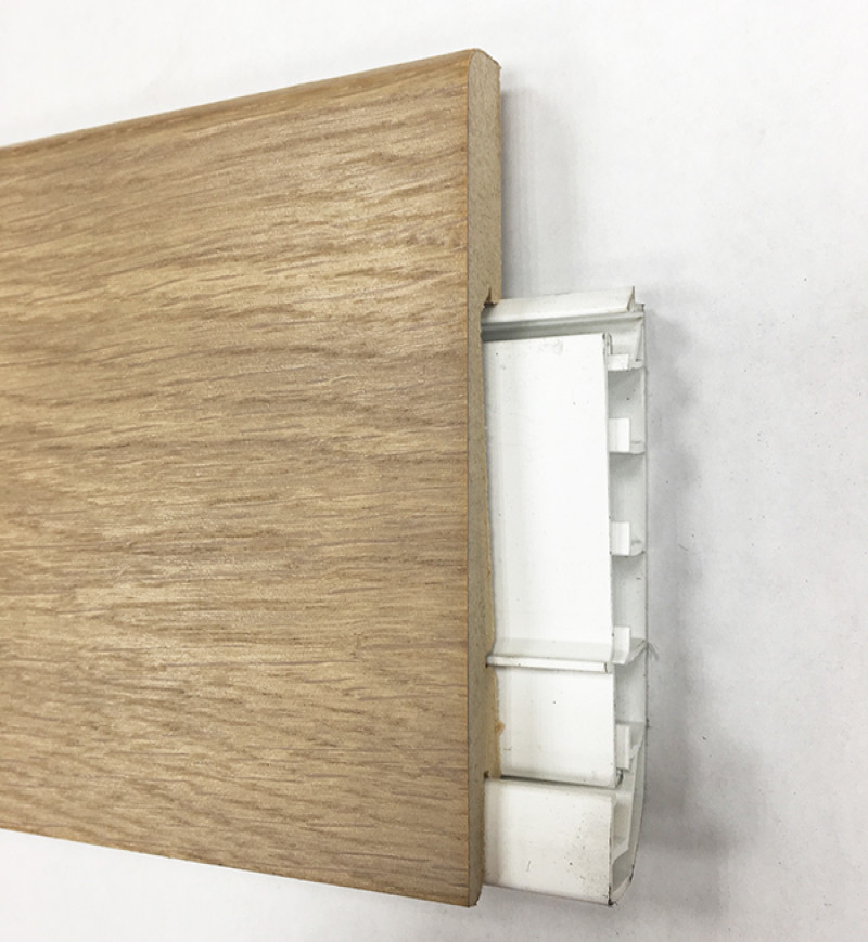 Plinthe Électrique avec Goulotte Placage Chêne Brut - Accueil - Over Parquet Plinthe Électrique avec Goulotte Placage Chêne Brut - Accueil - Over Parquet