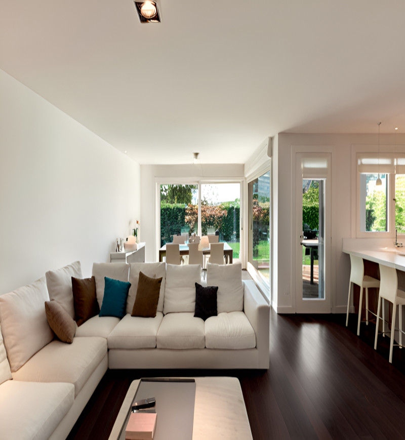 Wengé Massif Verni - 70x10mm - Lames Variables 250 à 1200mm - - Over Parquet Wengé Massif Verni - 70x10mm - Lames Variables 250 à 1200mm - - Over Parquet