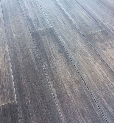 Bambou Massif Verni Strong Vieilli Gris Dark - Accueil - Over Parquet