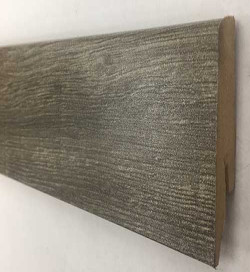 Plinthe - Over Parquet