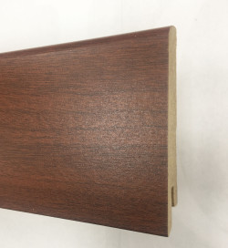 Plinthe - Over Parquet