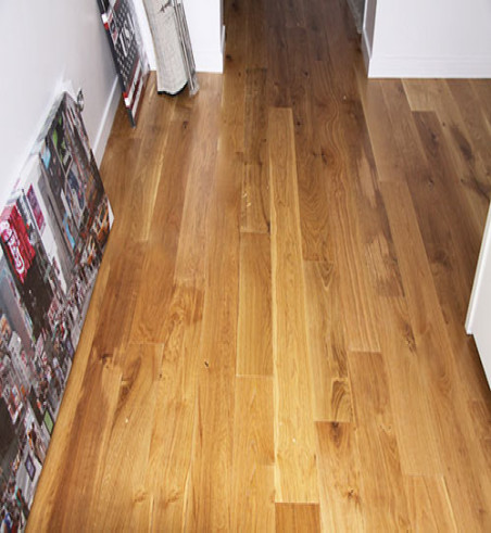 Chêne Massif Huile Brosse Miel Pure Grade Nature 140x20.4 x 400-2000mm certifié fsc 100 % - Accueil - Over Parquet