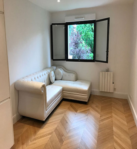 Point de Hongrie Chêne Massif&nbsp;Verni Brossé Naturel Select - 90mm x 14mm x 510mm - Accueil - Over Parquet