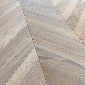 POINT DE HONGRIE CHENE CONTRECOLLE 100%  HUILE APENNINES 240mm x 22/5.5mm x 1450mm